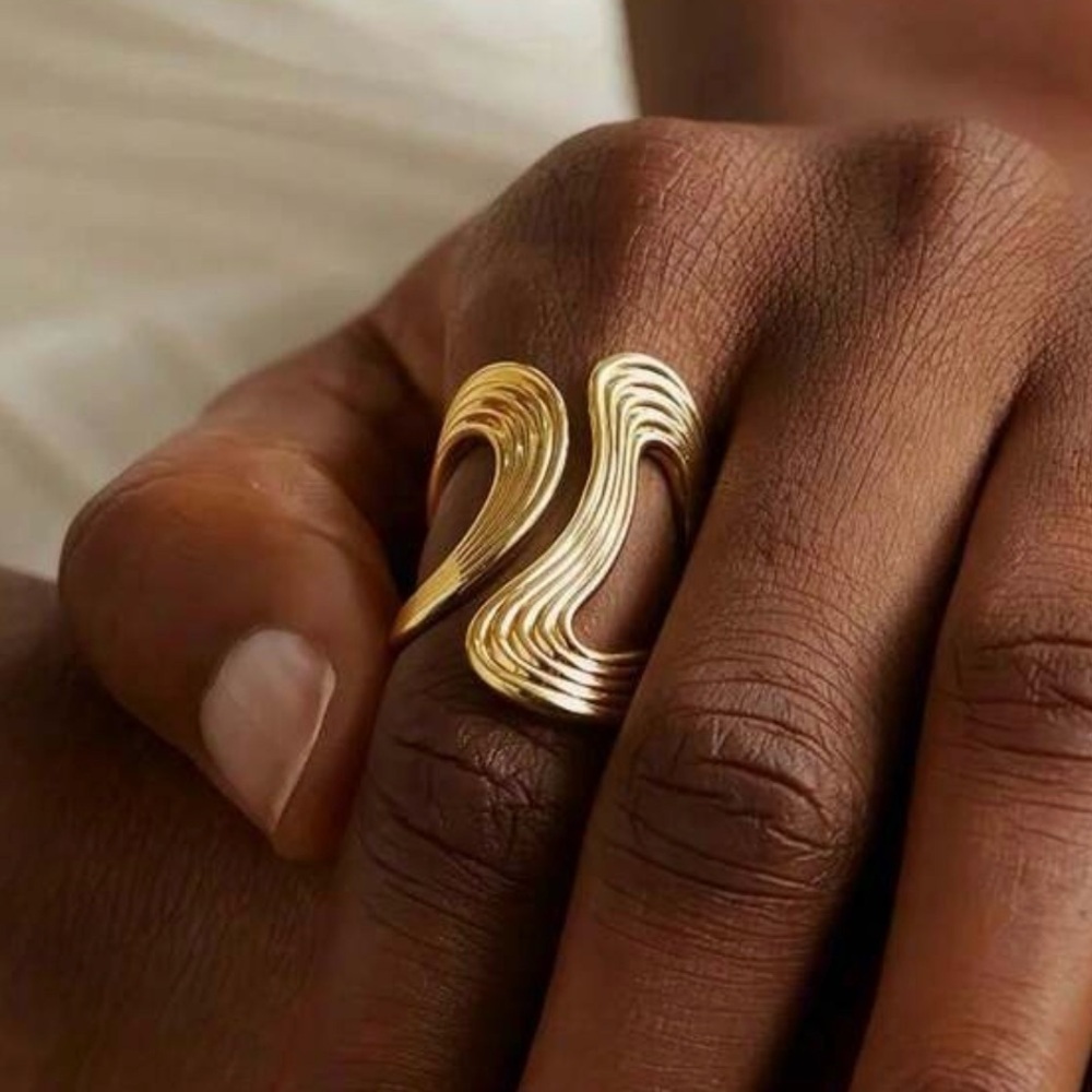 Gold Wave Statement Adjustable Ring